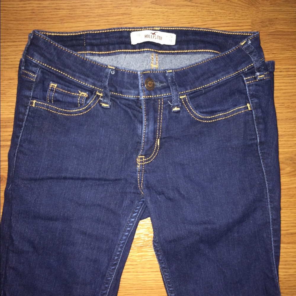 Dark wash Jeans (brand new!)
