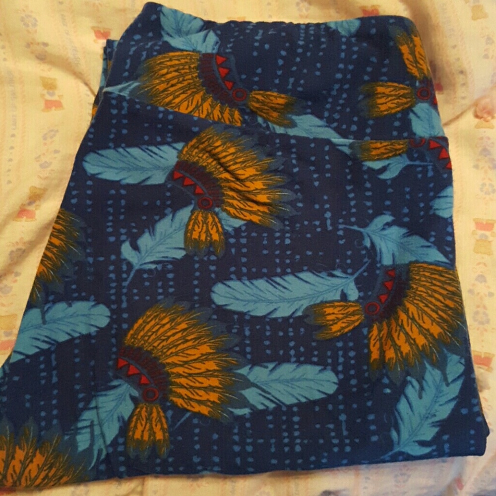 Lularoe indian headdress feather leggings unicorn