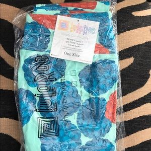 LuLaRoe Berry Leggings OS