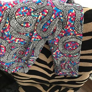 LuLaRoe Leggings 🦄Unicorn🦄