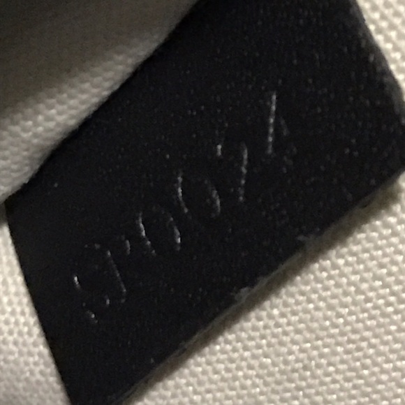 Louis Vuitton Monogram Canvas Mini Lucille - Picture 4 of 7