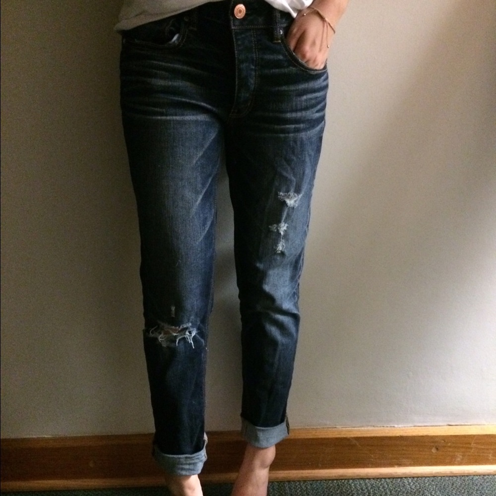 AE Dark Wash Boyfriend Jeans Size 2