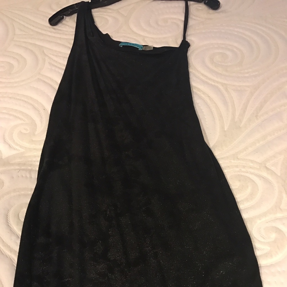 Alice+Olivia black one shoulder dress