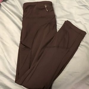 Lululemon Inspire Crop