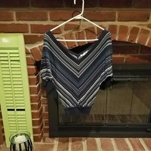 V-Neck 3/4 Sleeve Dolman Top