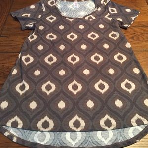 XXS LulaRoe classic T - never worn