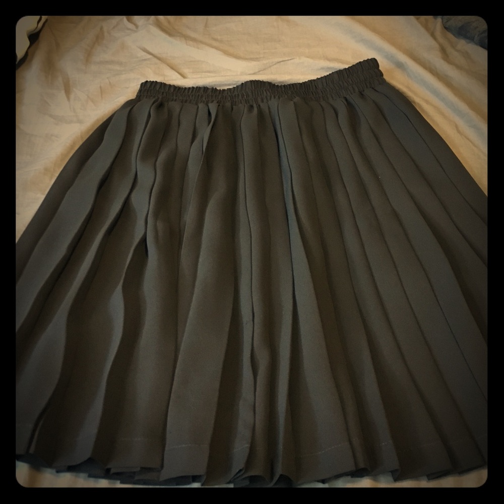 Black pleated skater skirt