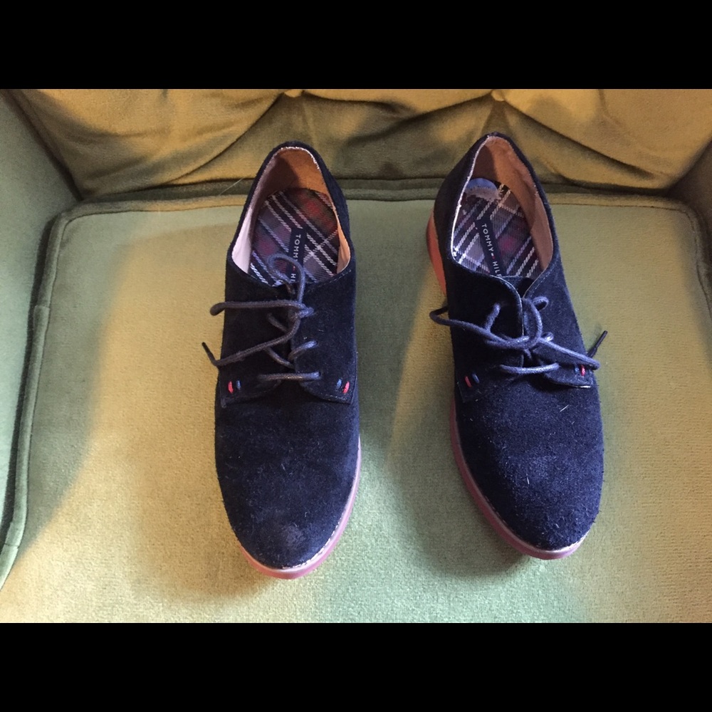 Tommy Hilfiger suede shoes