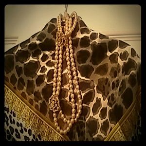 Vintage 2pc peach pearl necklace with braclet,