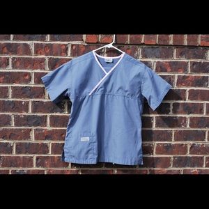 Small petite Urbane scrubs.  Charcoal