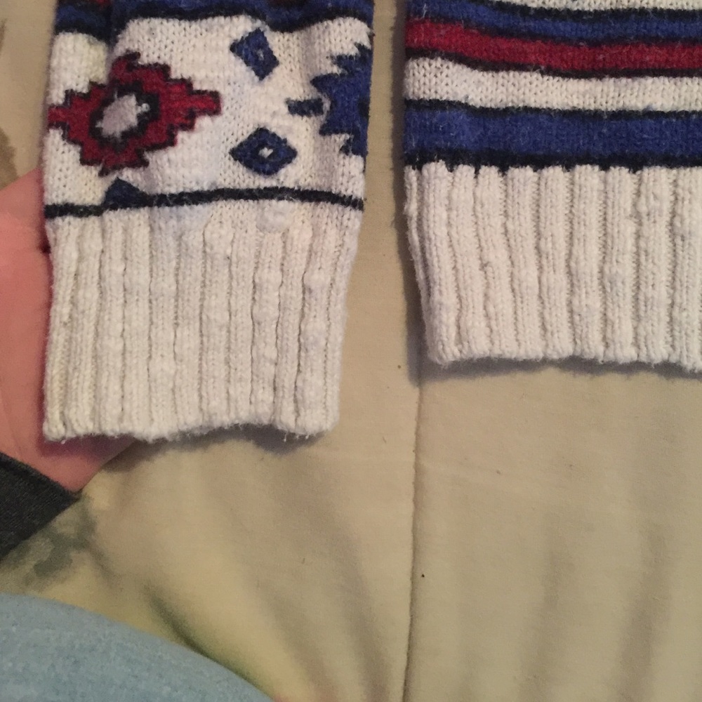 Patterned sweater - Picture 3 of 4