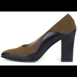 Salvatore Ferragamo olive & black leather pumps