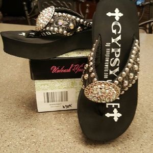 Gypsy Soule Flip Flops! WORN TWICE!! VERY NICE!!