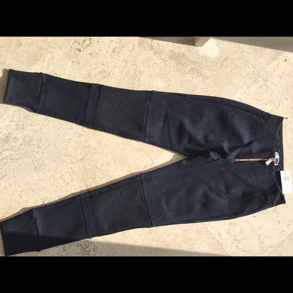 Moto slim pants NWT SOLD - Picture 3 of 7