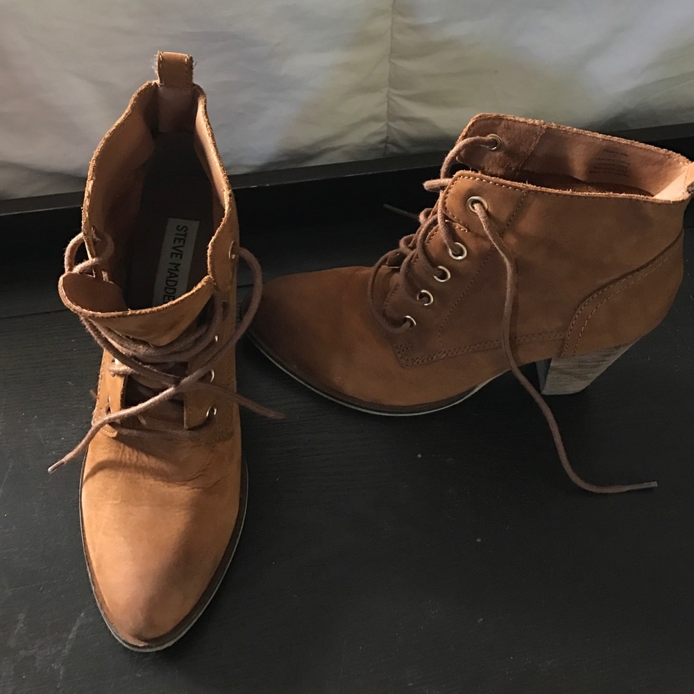 Steve Madden boots