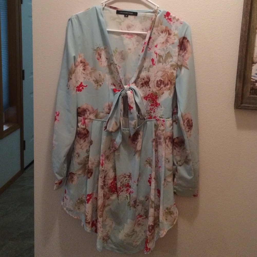 Floral cut out front tie cold shoulder dress