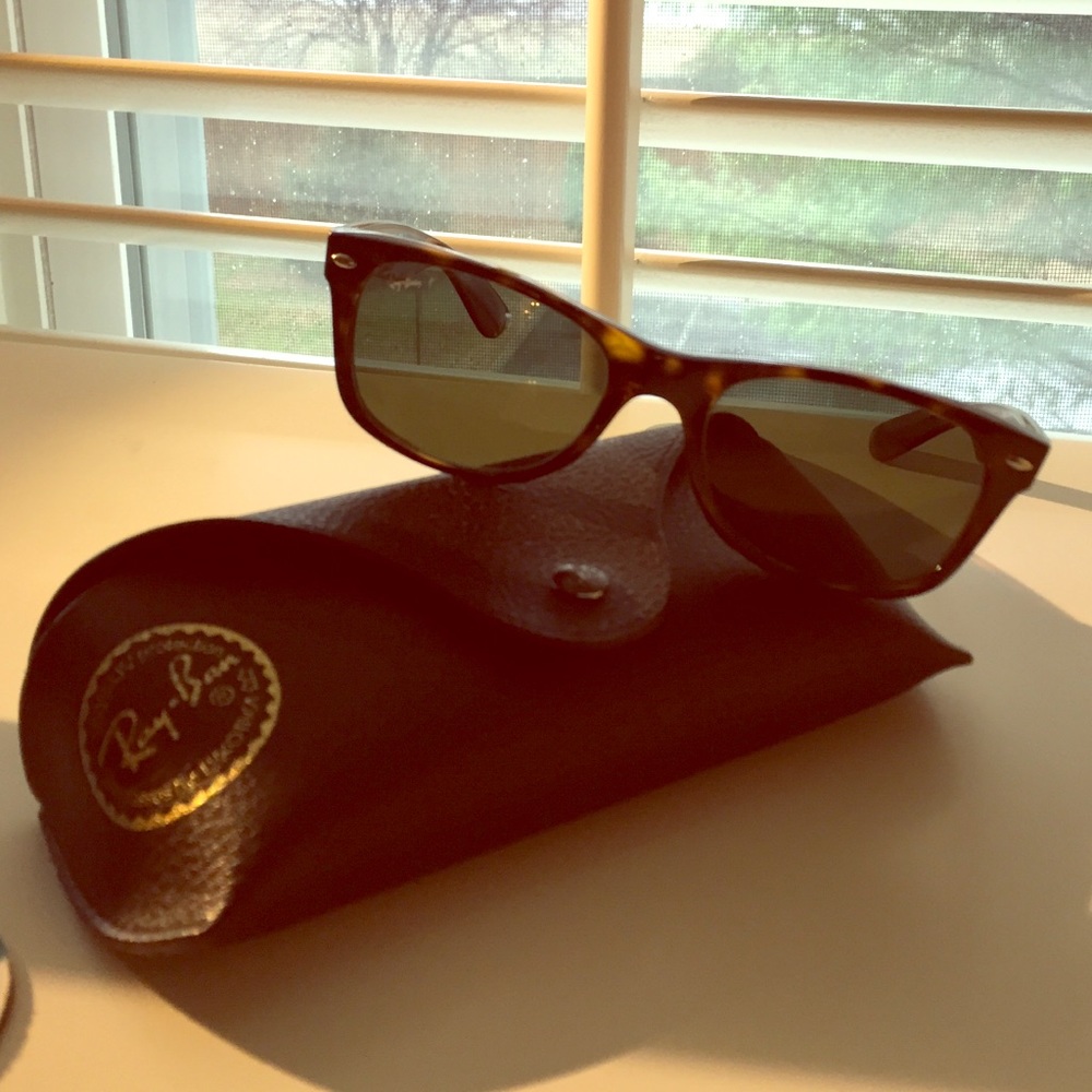 Polarized ray ban wayfarers
