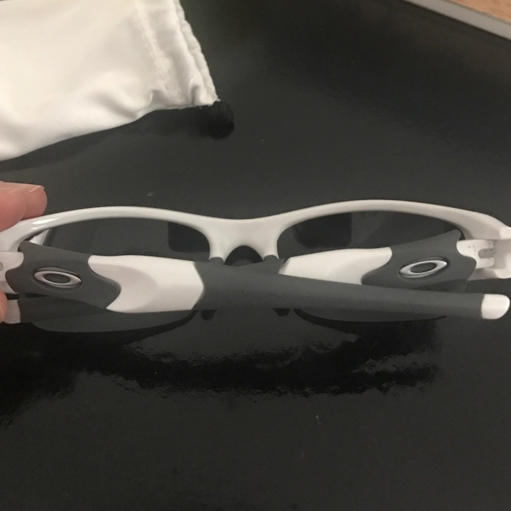 Brand new Oakley glasses
