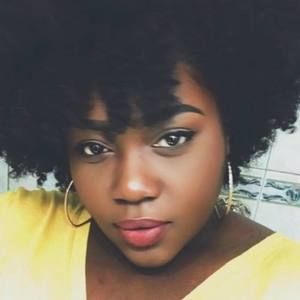 Meet your Posher, Cynthia