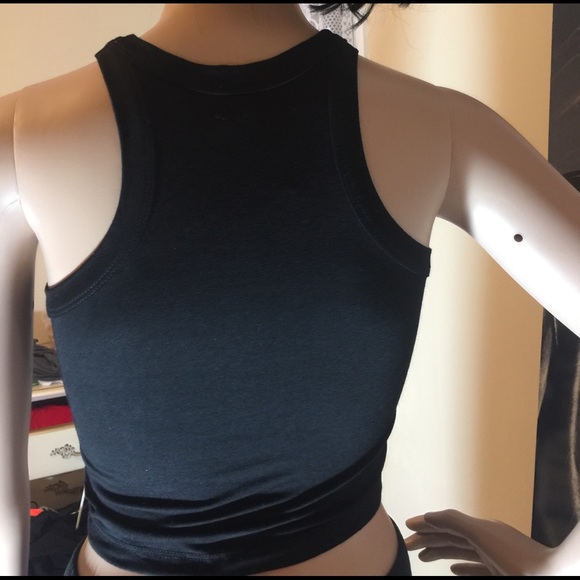 🆕New Believe in 🦄 Unicorn Black tee - Picture 3 of 4