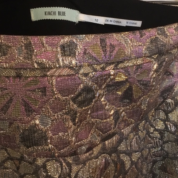 ⚡UO | Gold & pink shimmery mini skirt - Picture 3 of 3