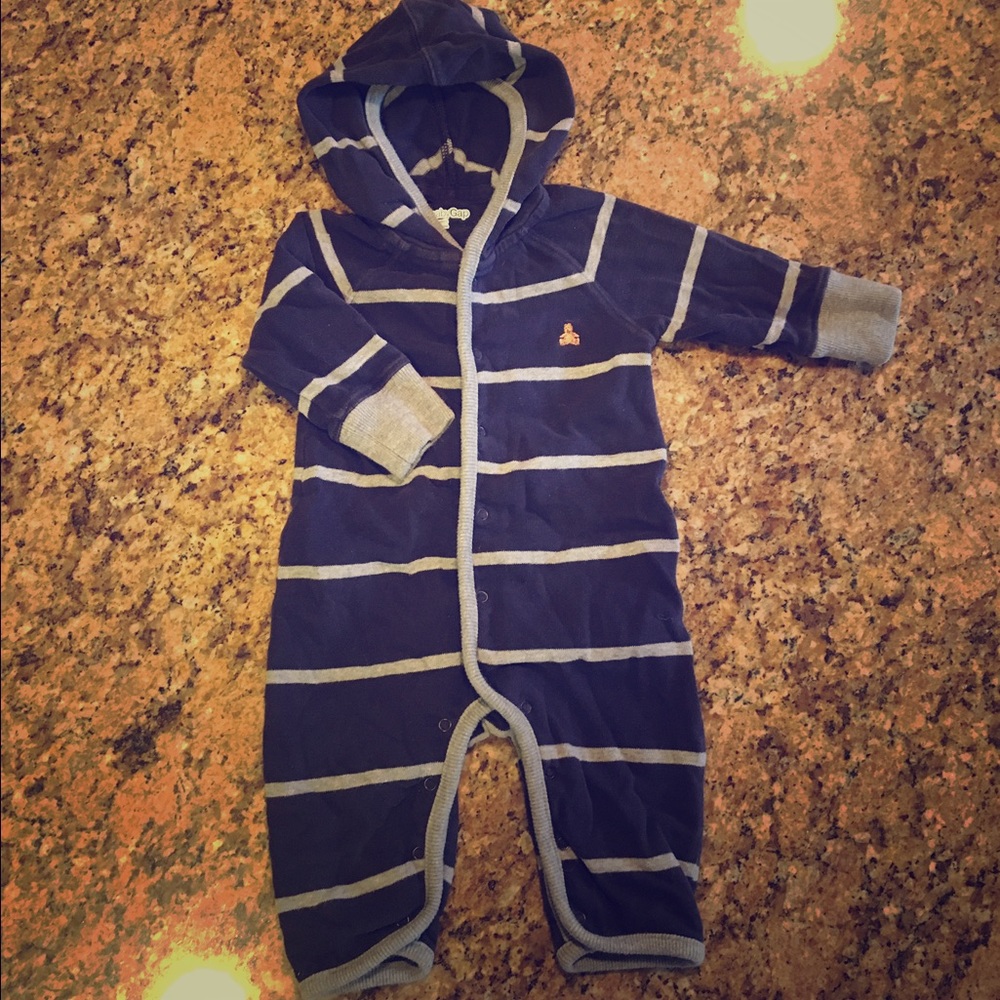 Baby Gap Hooded onesie. 3-6mnths
