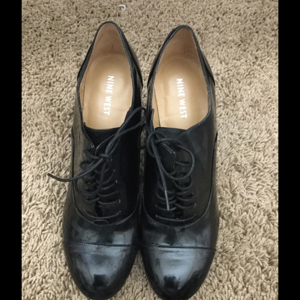Nine West Black Tieup Heels