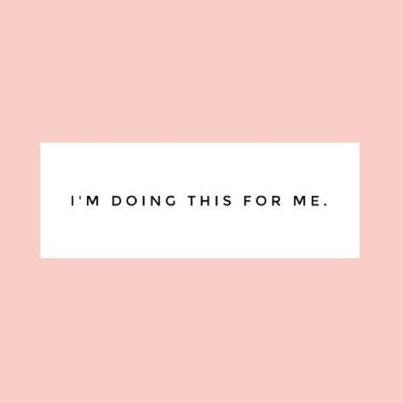 If you look good, you feel good! 😎👗❤️🎉🍾 - Picture 2 of 3