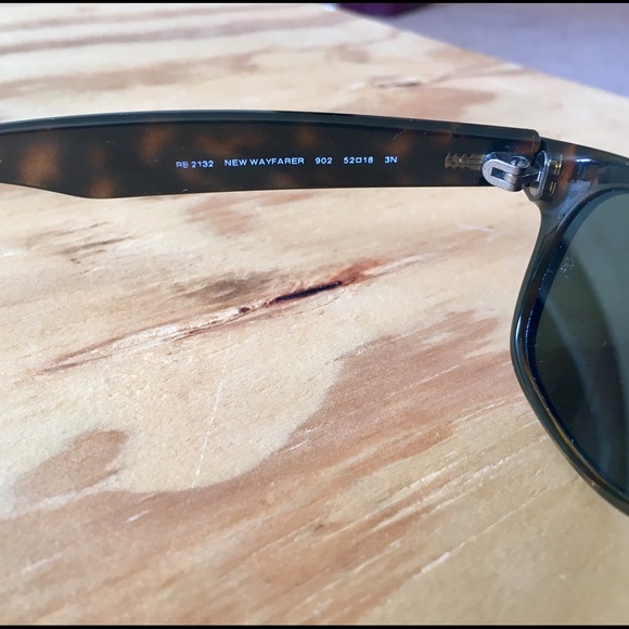 Ray Ban "New Wayfarer" Sunglasses - Picture 2 of 4