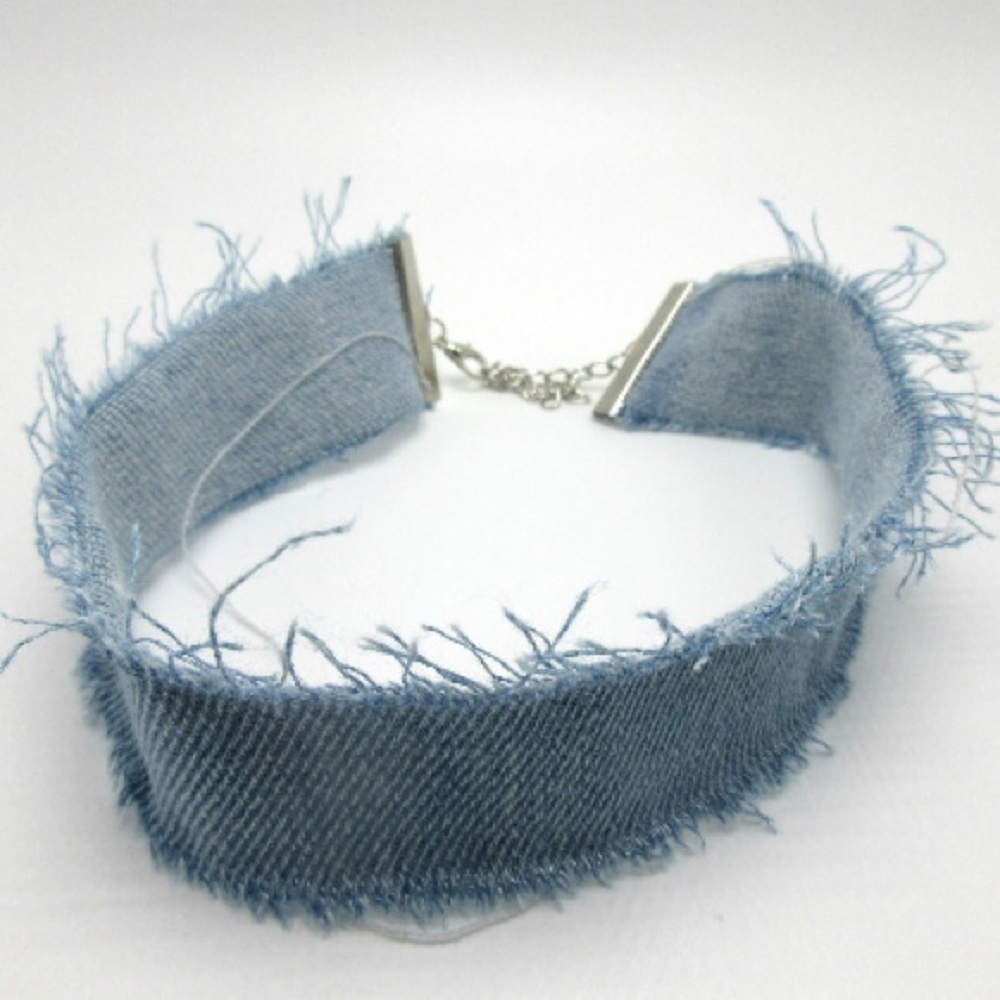 Sale❗️Trendy Denim Choker - Picture 2 of 3