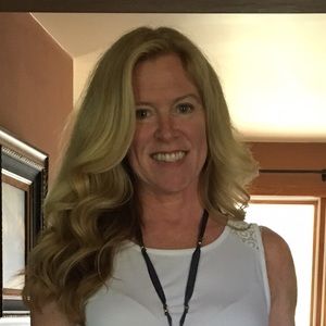 Meet your Posher, Julie