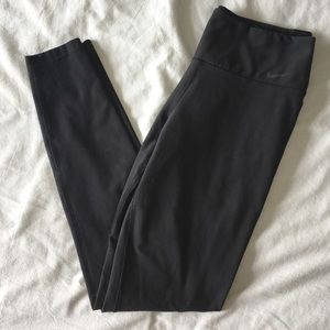 Nike Dri Fit Legend Pant