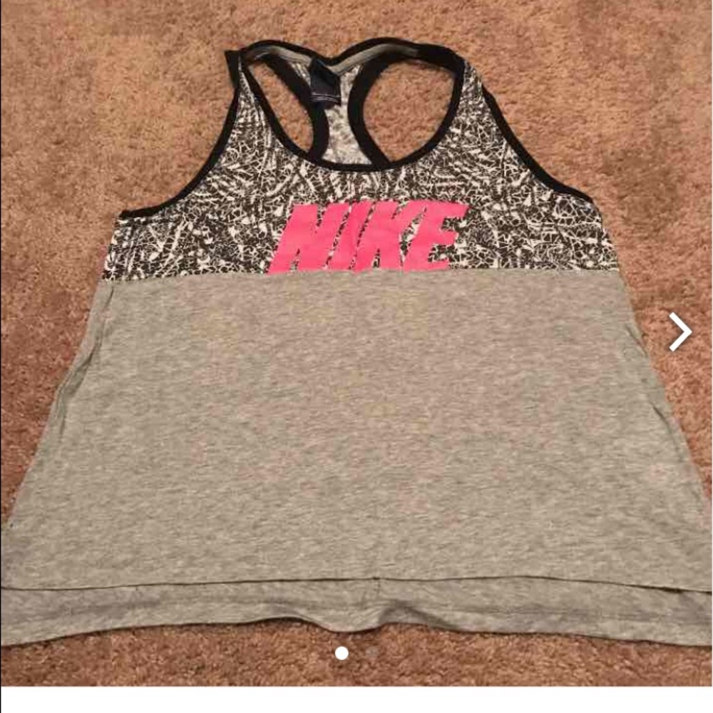 Nike tank