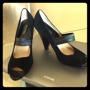 Michael Kors new 6 1/2 Black suede shoes 3 1/2 in