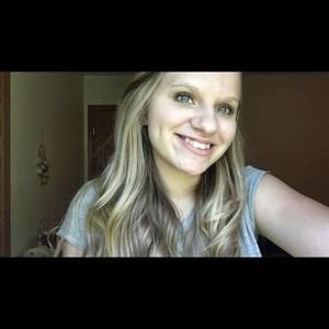 Meet your Posher, Abbi