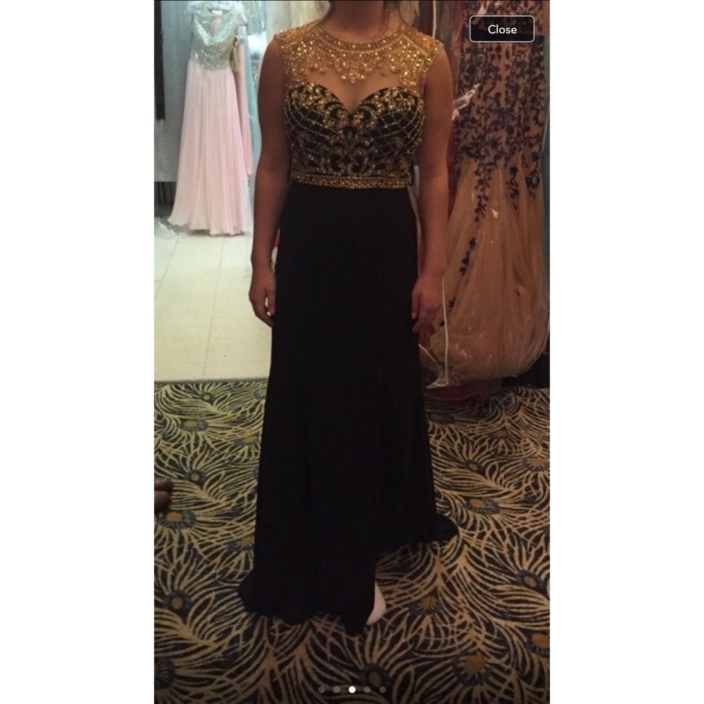 Gorgeous black& gold prom dress