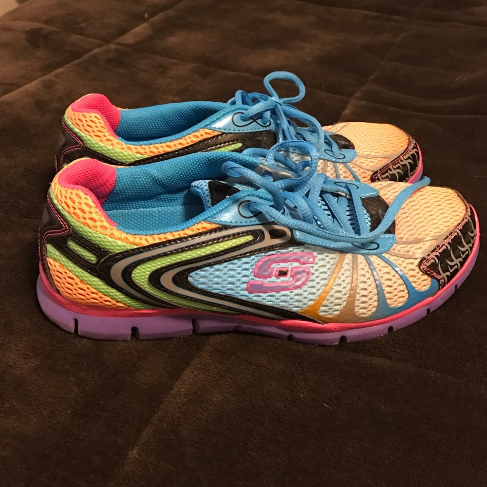 Skechers shoes