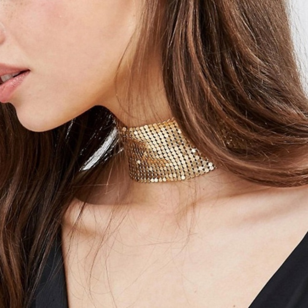 Wide Choker