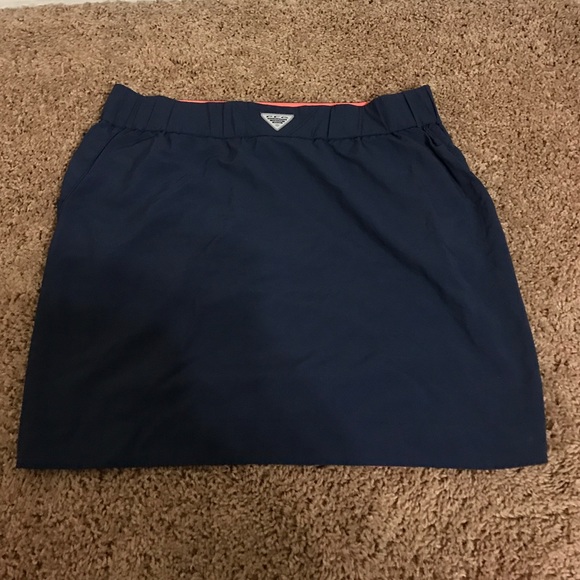 Columbia PFG skirt, size small in Navy Blue - Picture 1 of 4