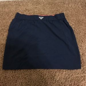 Columbia PFG skirt, size small in Navy Blue