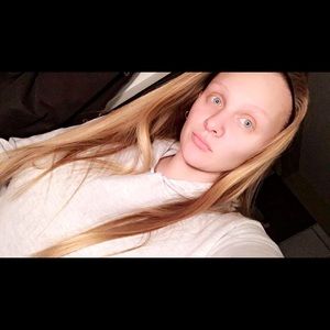 Meet your Posher, Karalyn