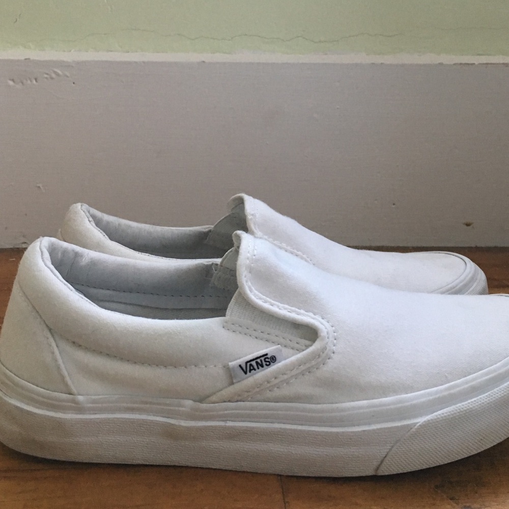 slip on classic white vans GREAT CONDITION