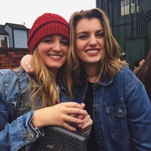 Meet your Posher, Cassie