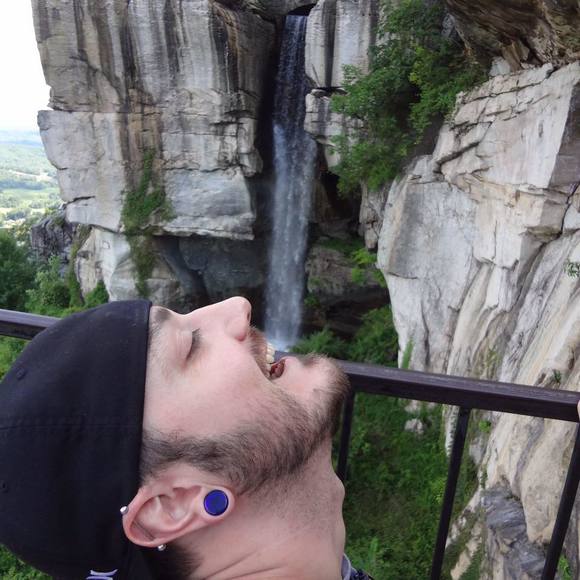 Meet your Posher, James - Picture 1 of 1