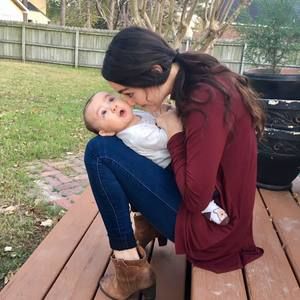 Meet your Posher, Courtney