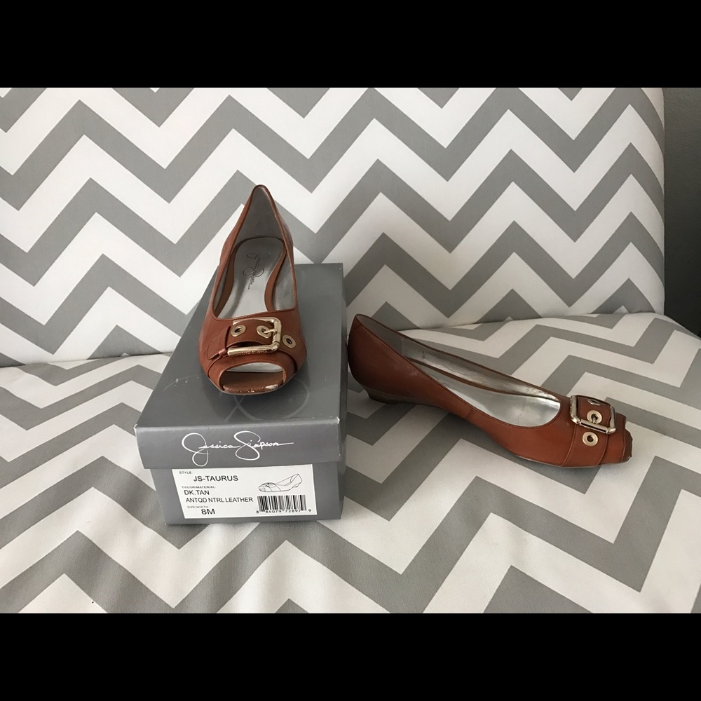 Jessica Simpson flats