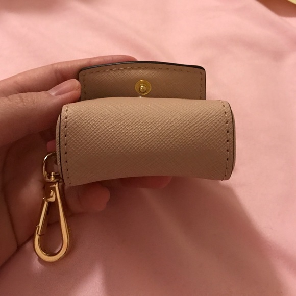 Michael Kors Ava Keychain - Picture 3 of 4