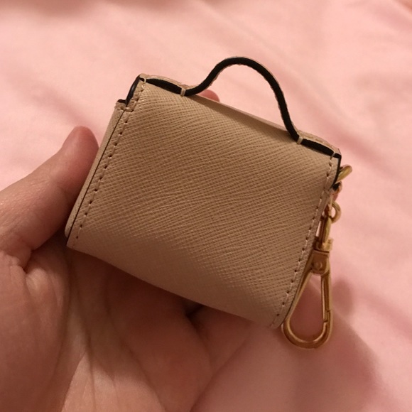 Michael Kors Ava Keychain - Picture 4 of 4