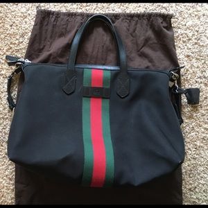 Gucci duffle bag with original duster bag