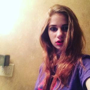 Meet your Posher, Allie